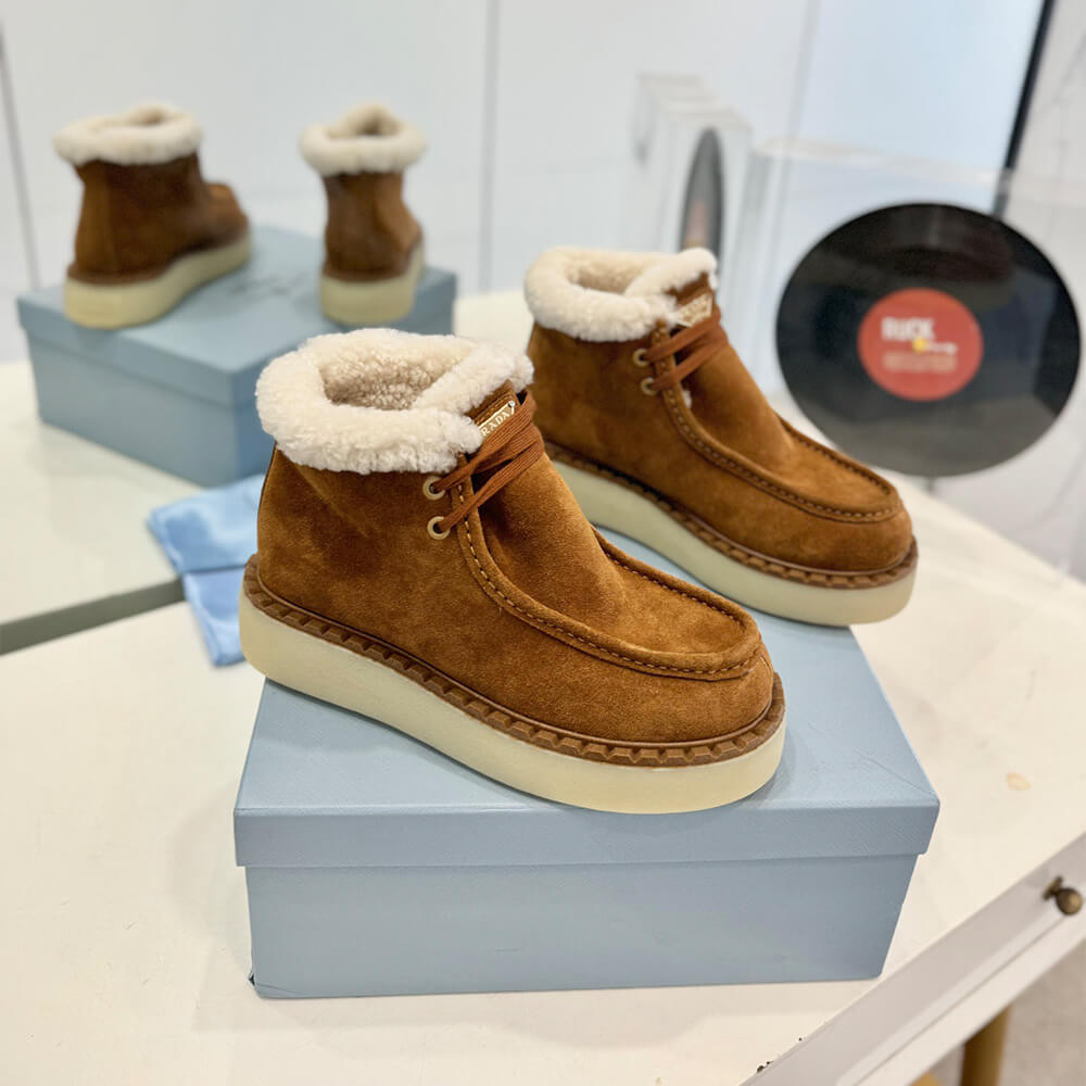 Pra*a Suede leather polo boots