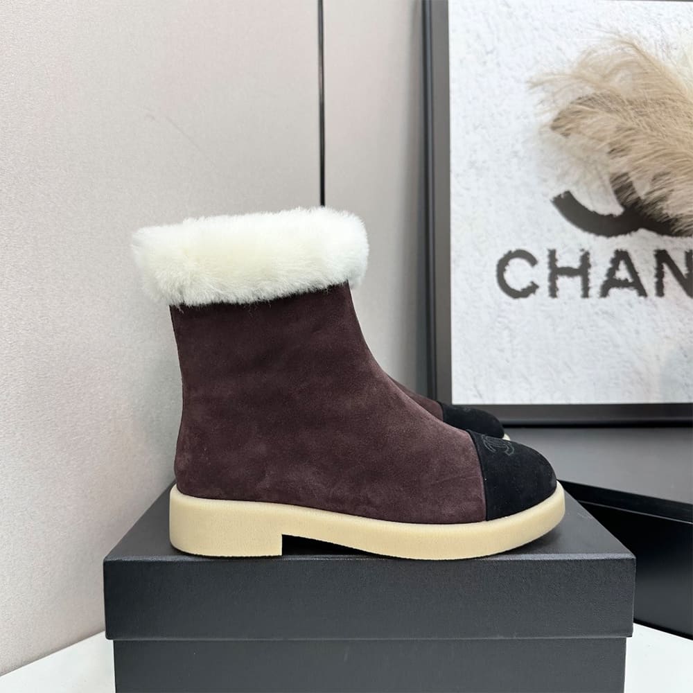 Ch**el Boots