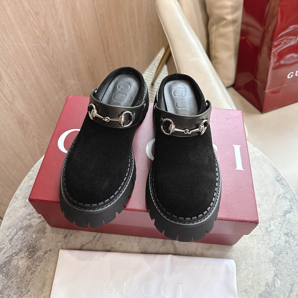 Gvc*1 Women’s mule with Horsebit