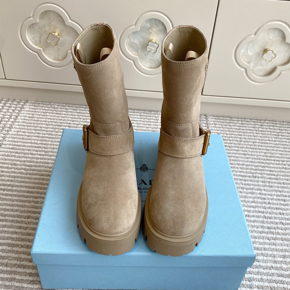Pra*a Leather booties
