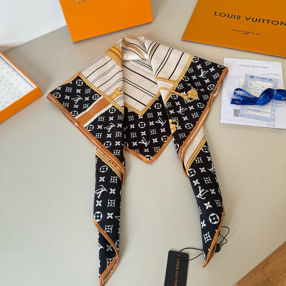 LV My Neverfull Square 90
