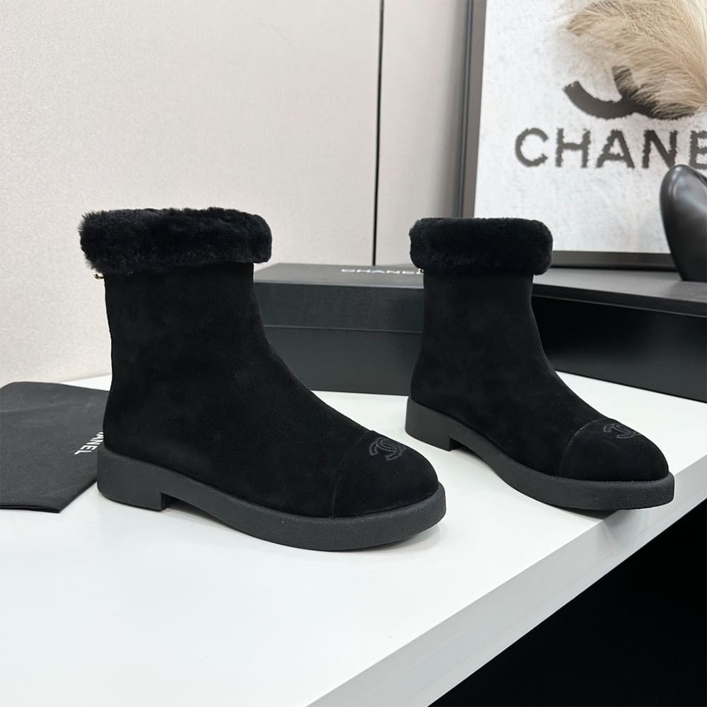 Ch**el Boot