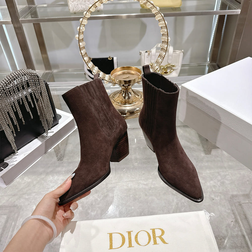 D10r Wild Heeled Ankle Boot