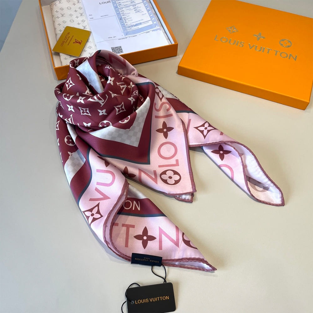 LV Monogram Infinity Square 90