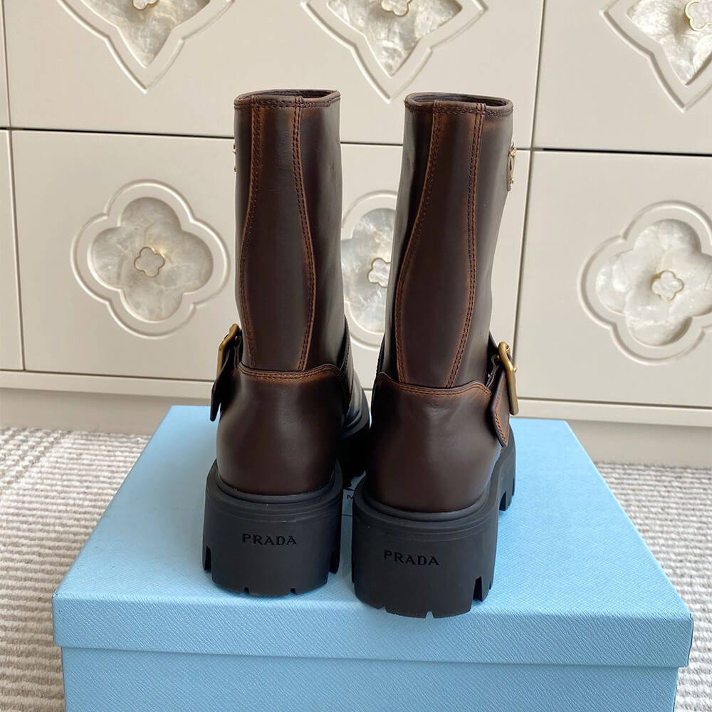 Pra*a Leather booties