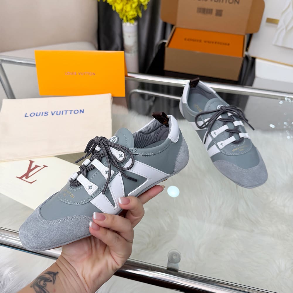 LV Sneakerina