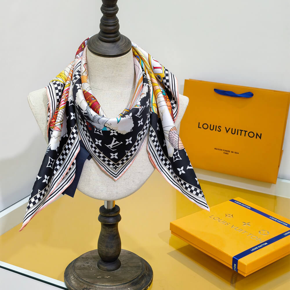 LV From The Cloud Square 90