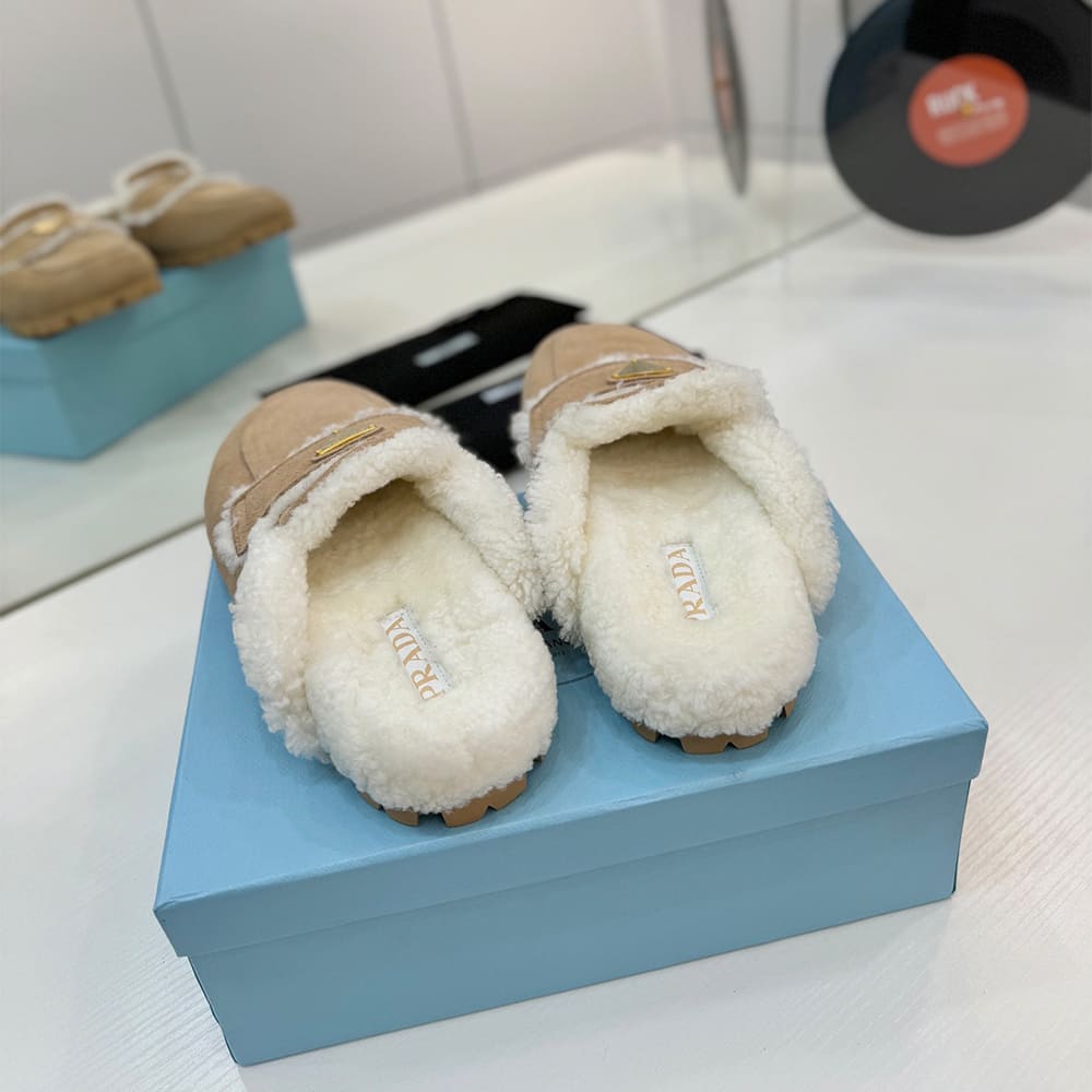 Pra*a Suede and shearling slippers