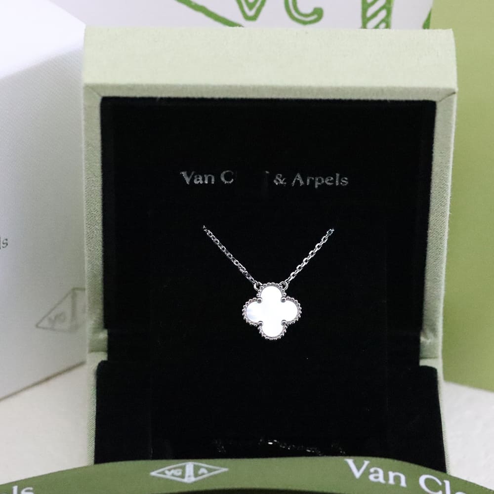 VCA necklace