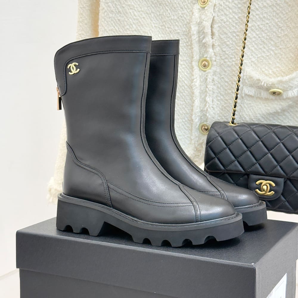 Ch**el Boots
