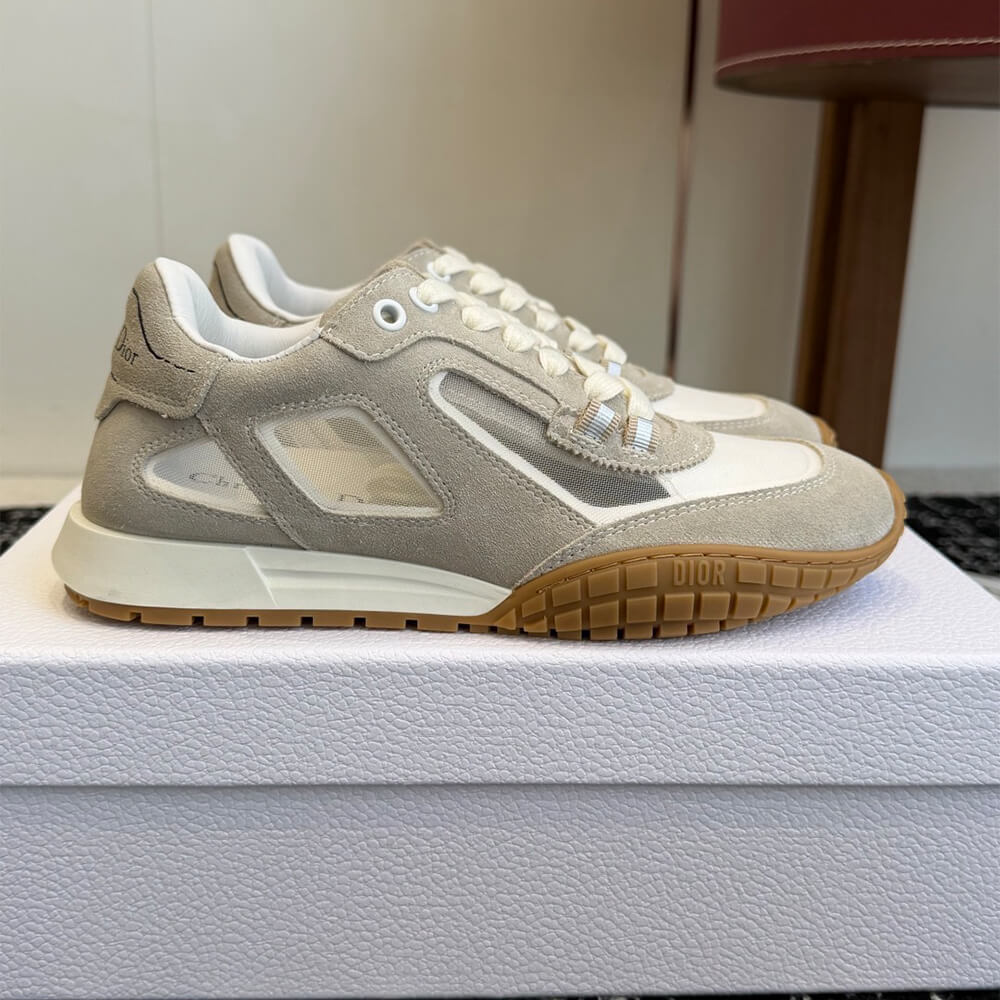 D10r Tech Sneaker