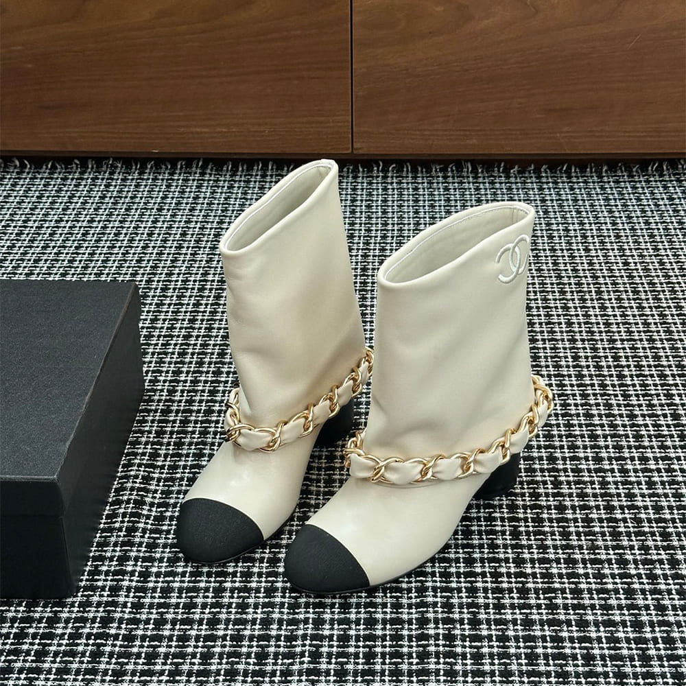 Ch**el Boots