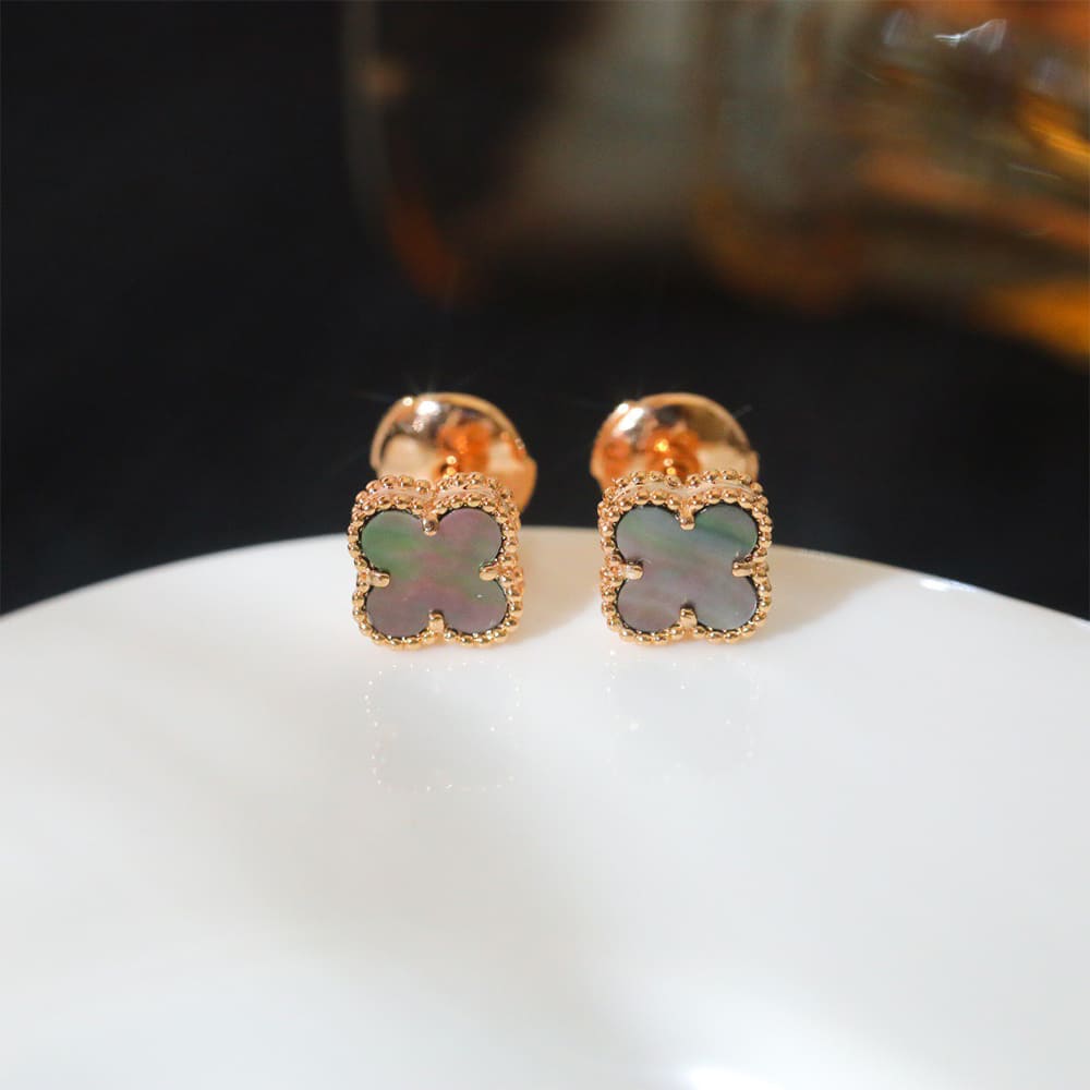 VCA Alhambra Earrings