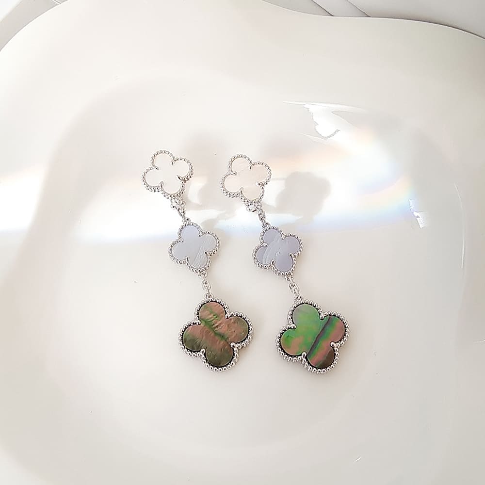 VCA Magic Alhambra Earrings