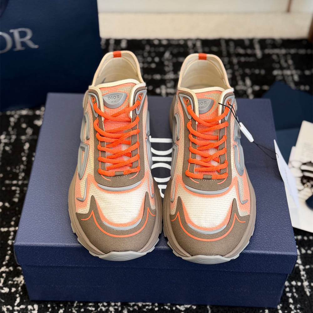 D10r B30 Countdown Tech Sneaker