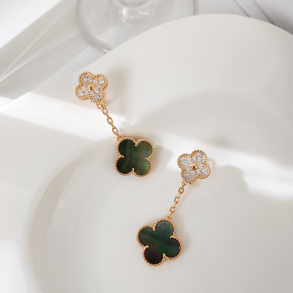 VCA Magic Alhambra EARRINGS