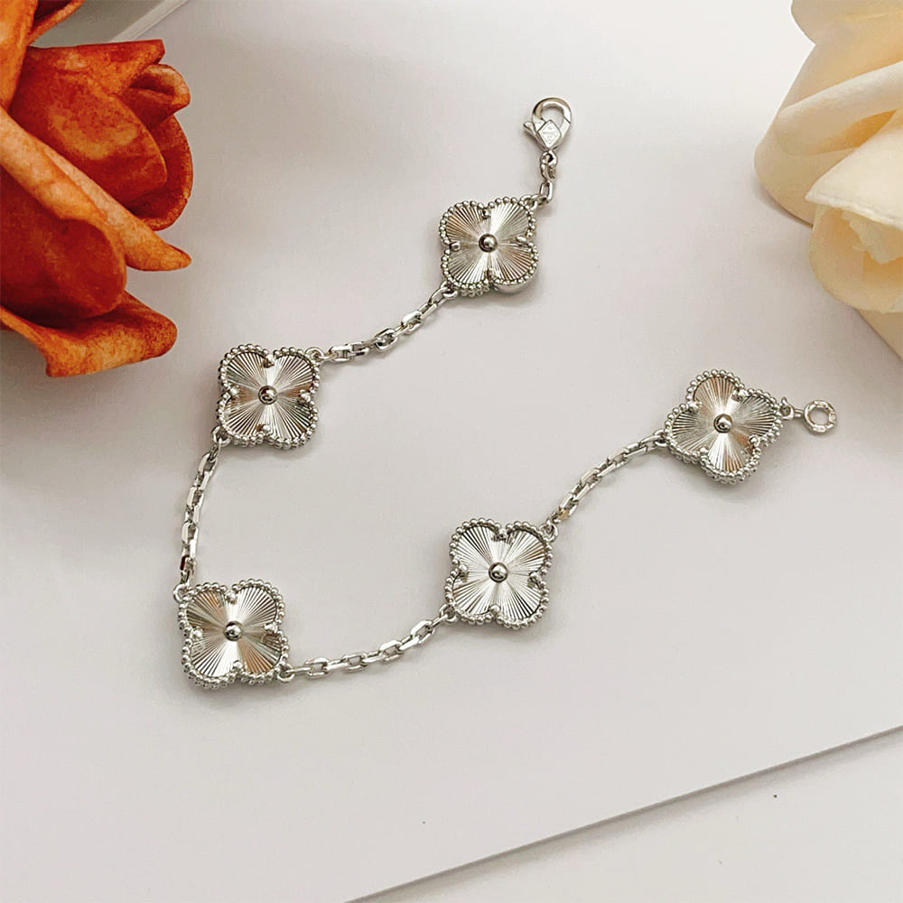 VCA Vintage Alhambra bracelet