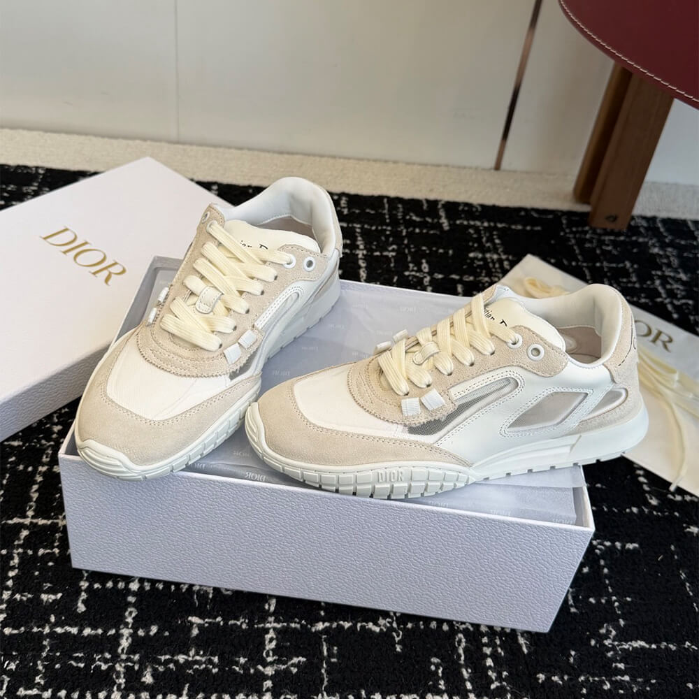 D10r Tech Sneaker