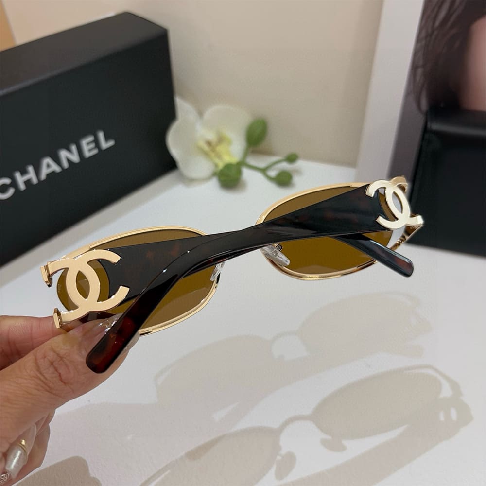 Ch**el SUNGLASSES