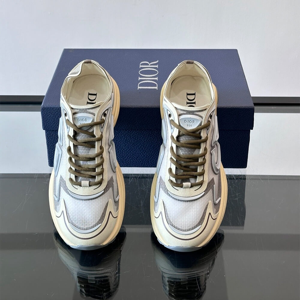 D10r B30 Countdown Tech Sneaker