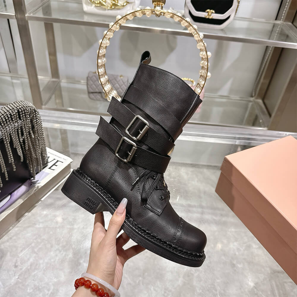 M1um1u Boots