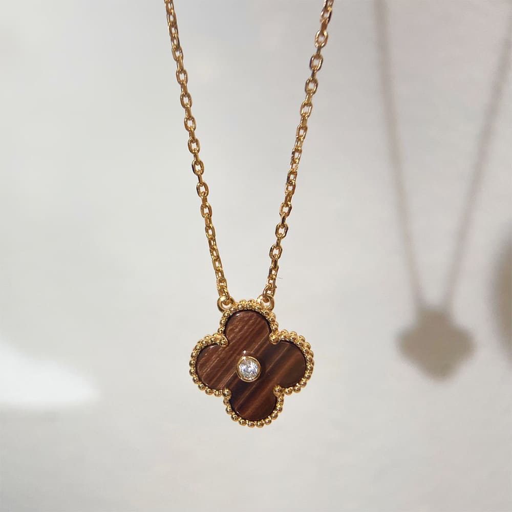 VCA necklace