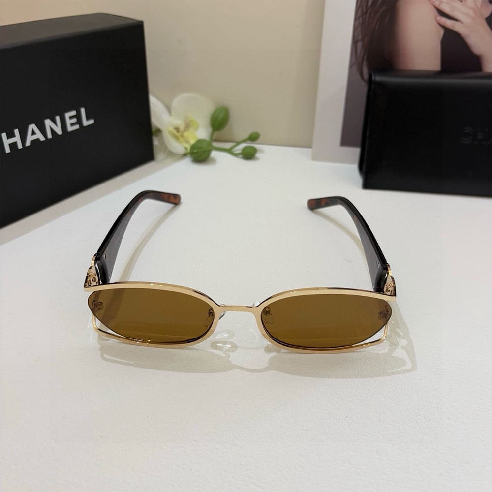 Ch**el SUNGLASSES