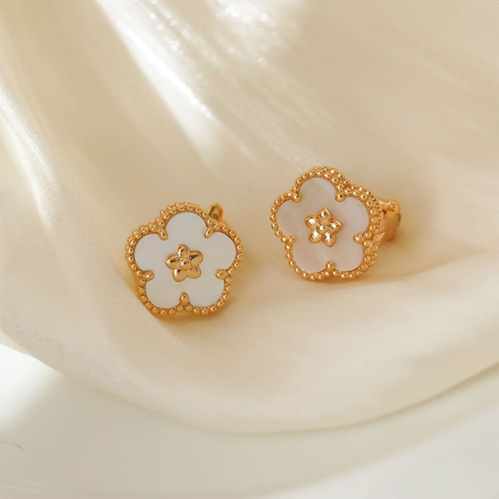 VCA Lucky Spring Earrings