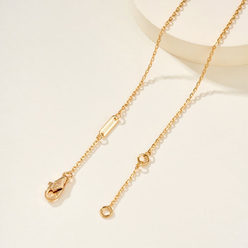 VCA necklace