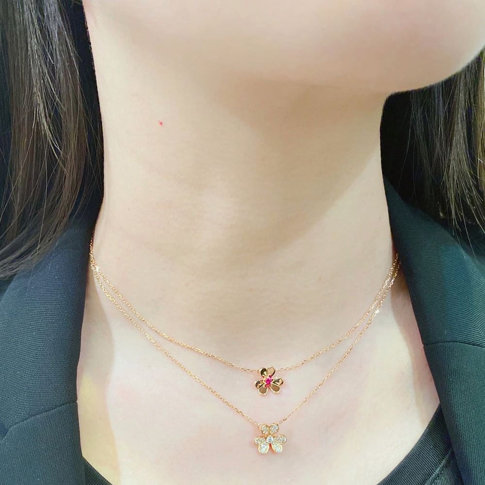 VCA necklace