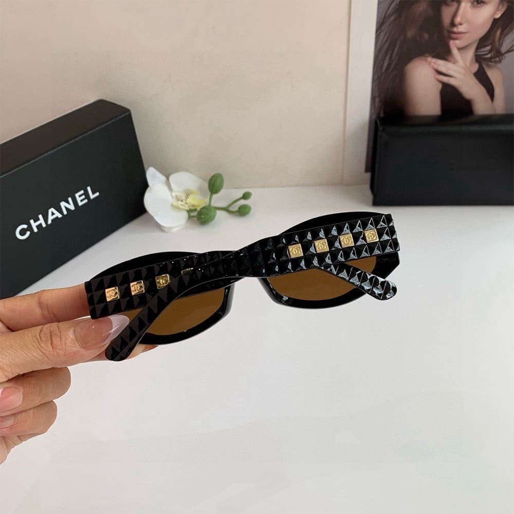 Ch**el SUNGLASSES