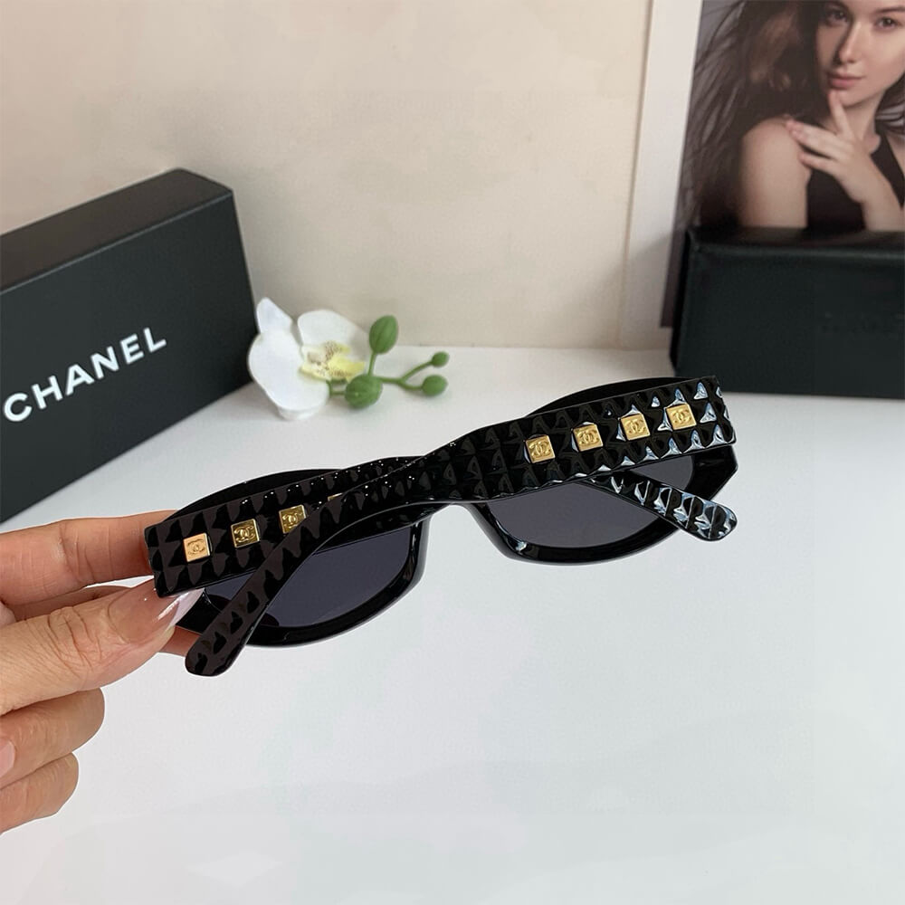 Ch**el SUNGLASSES