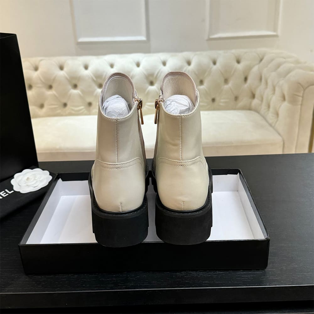 Ch**el Boots