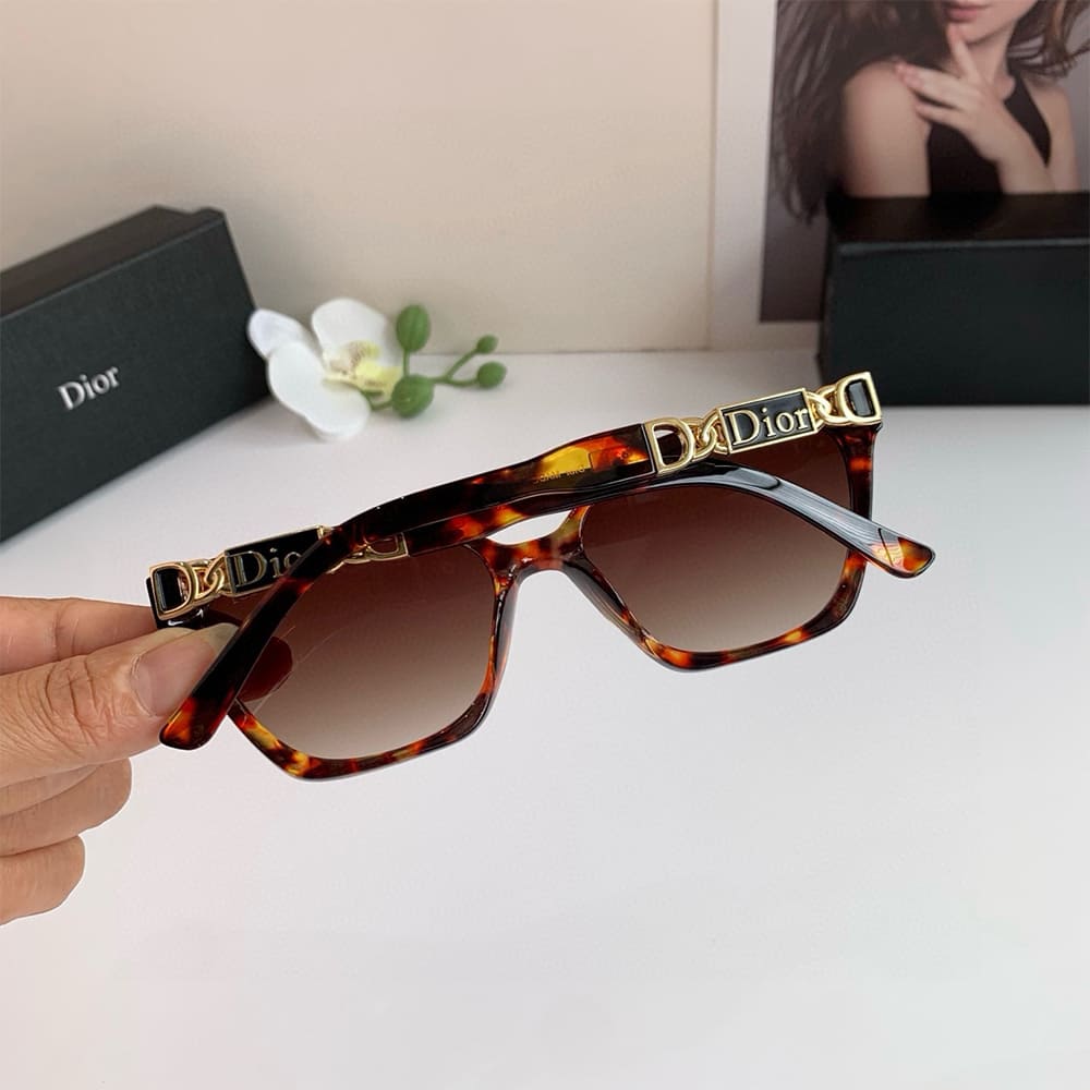 D10r SUNGLASSES