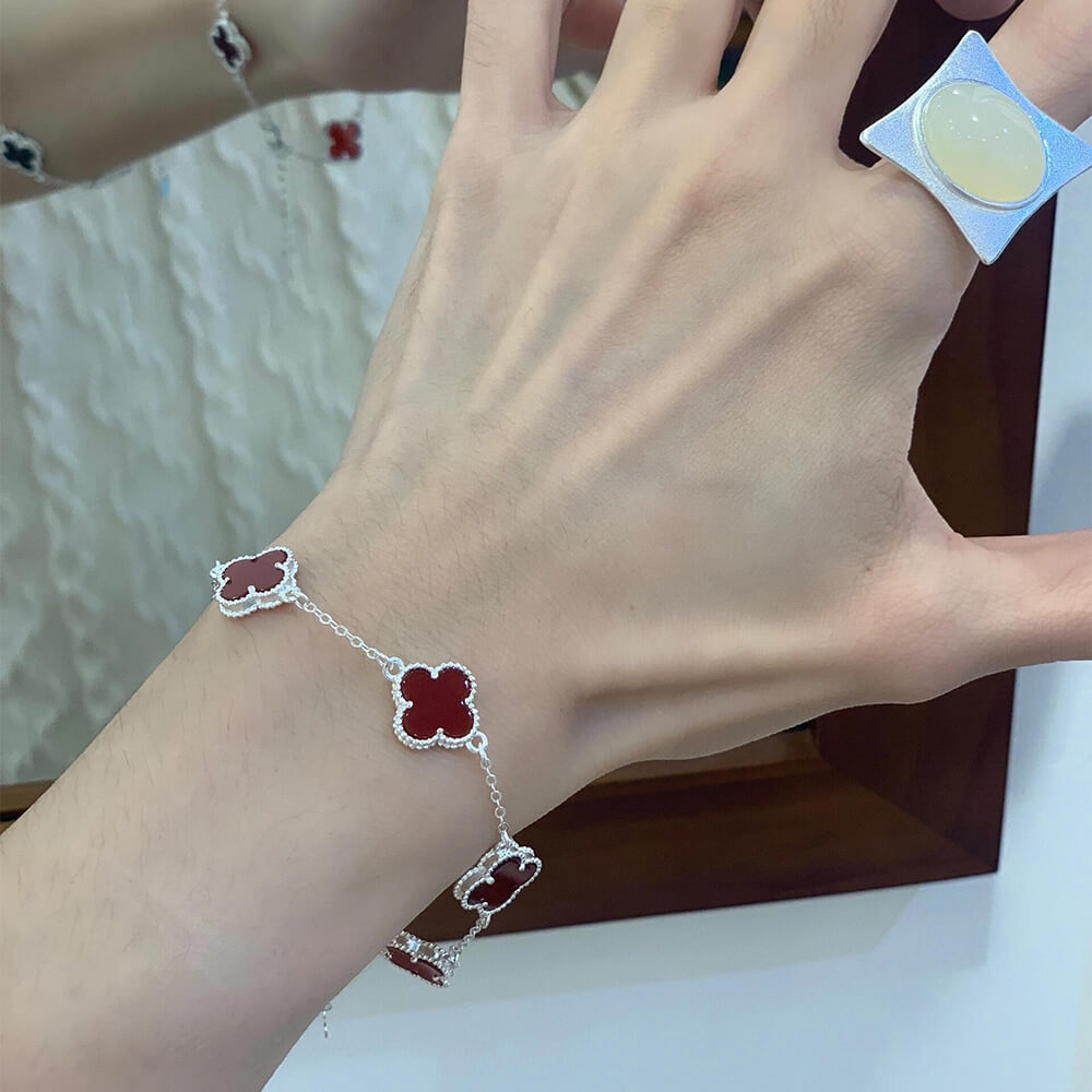 VCA Vintage Alhambra bracelet