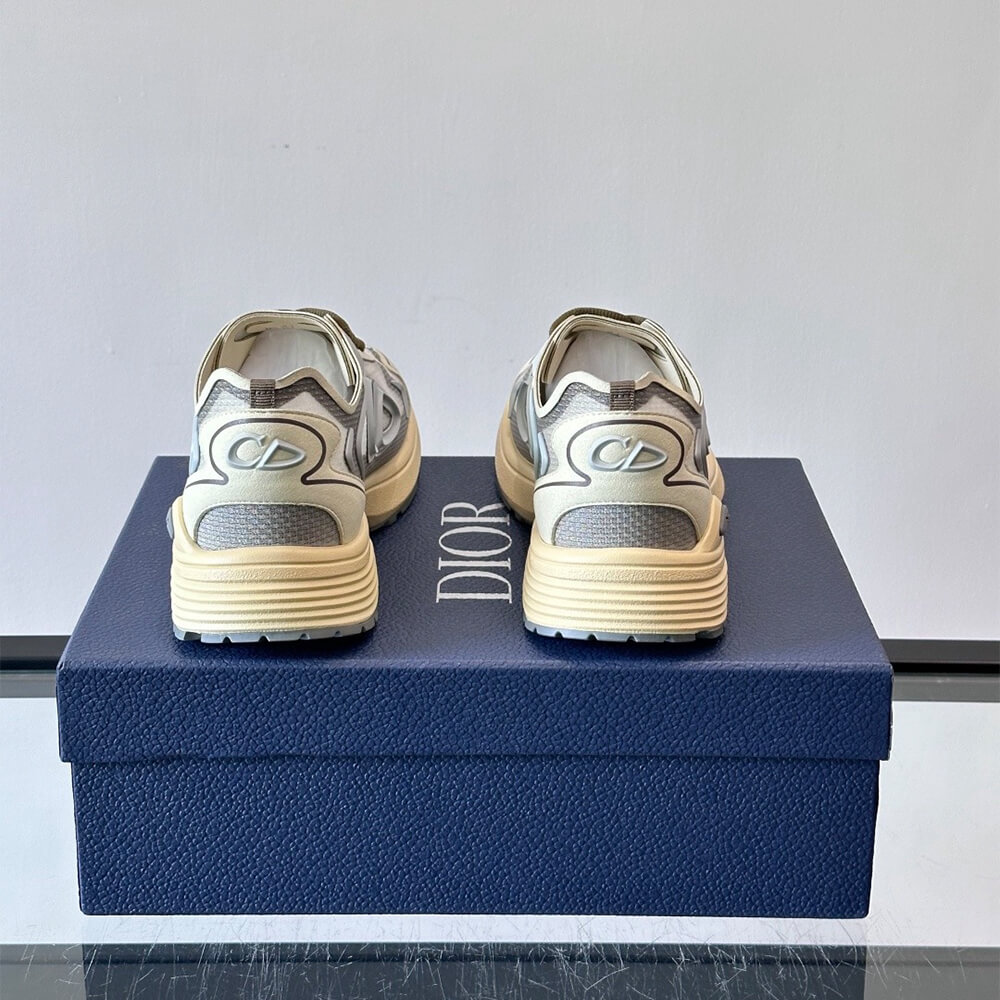 D10r B30 Countdown Tech Sneaker