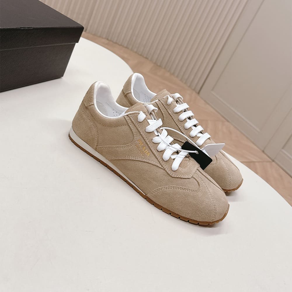 Pra*a Suede sneakers