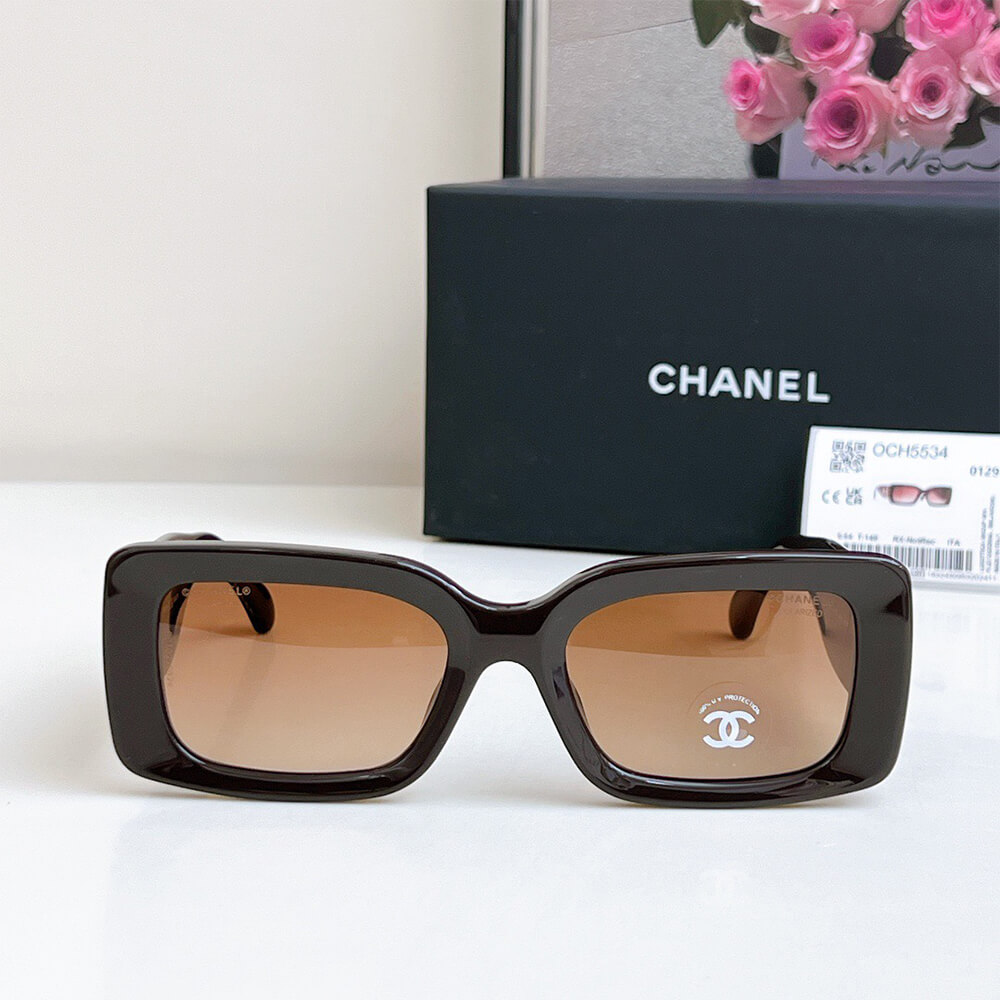 Ch**el Rectangle Sunglasses