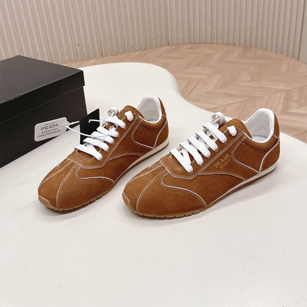 Pra*a Suede sneakers
