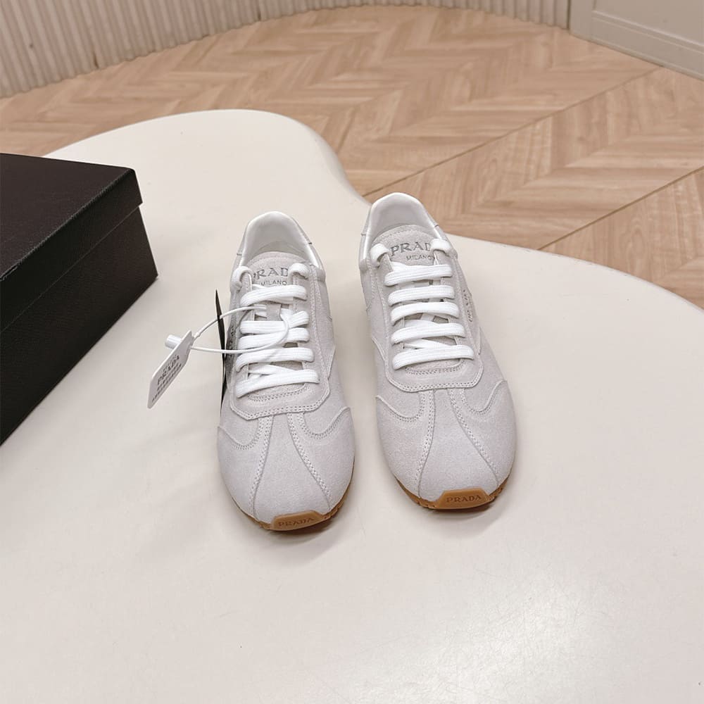 Pra*a Suede sneakers
