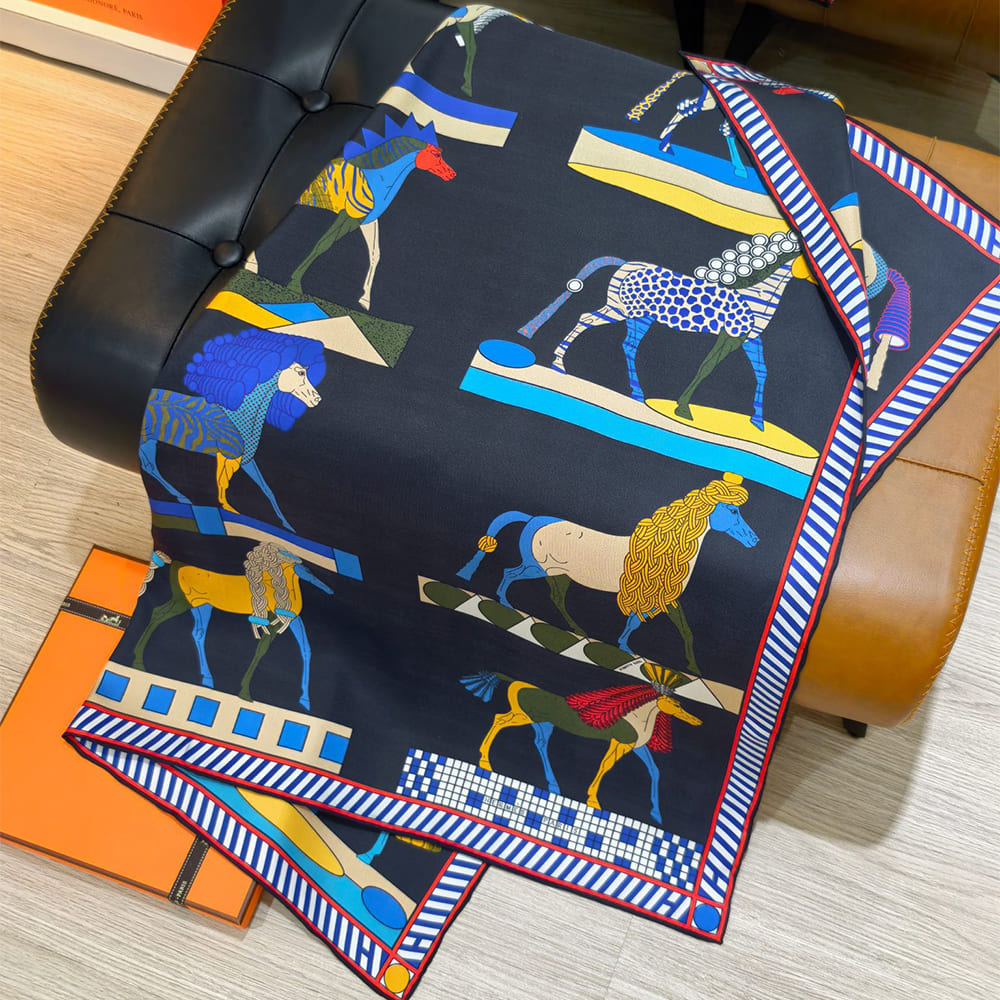 H**me5 A Toute Allure scarf 90