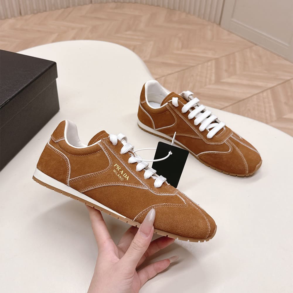 Pra*a Suede sneakers