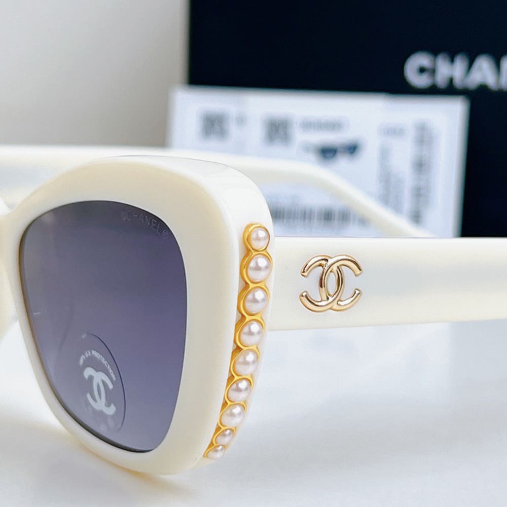 Ch**el CAT EYE Sunglasses