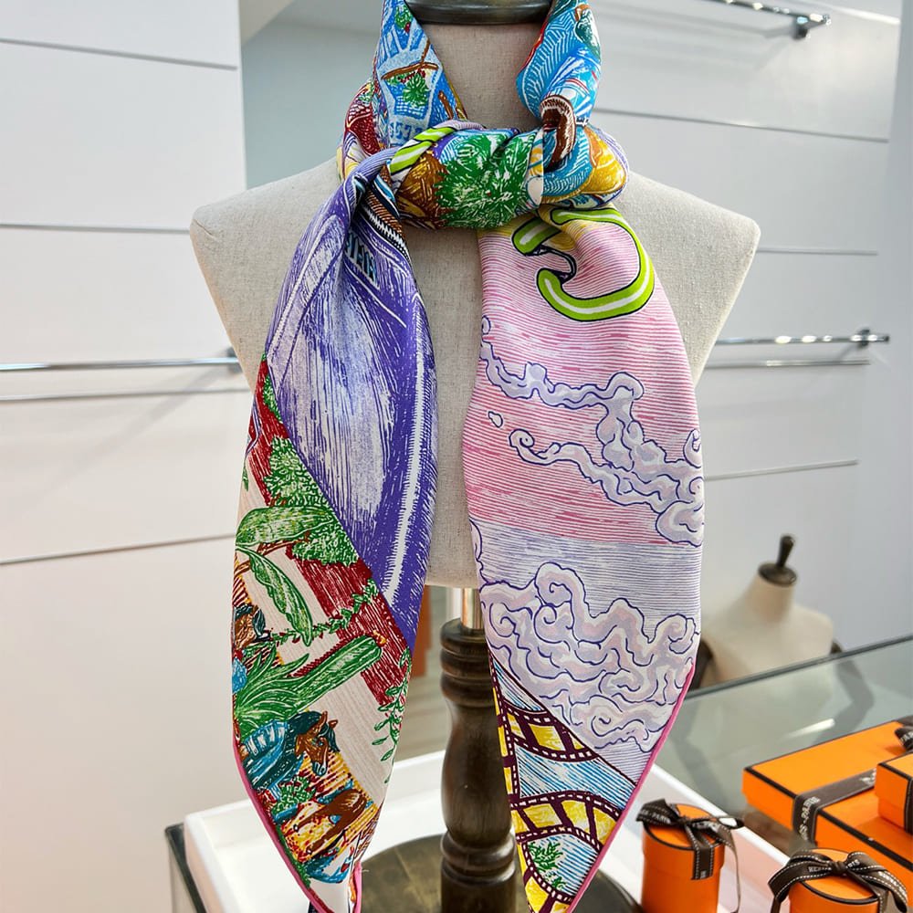 H**me5 City of Light scarf 90