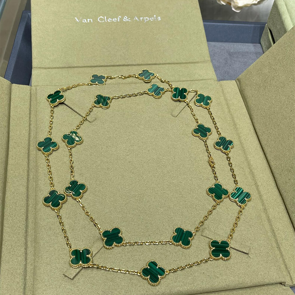 VCA Vintage Alhambra long necklace, 20 motifs