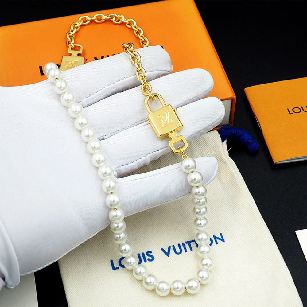 LV Pearlock Necklace
