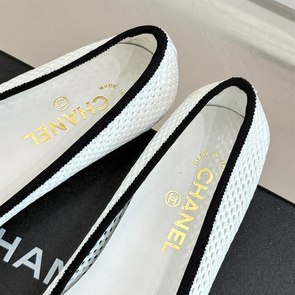 Ch**el Ballerina Flats