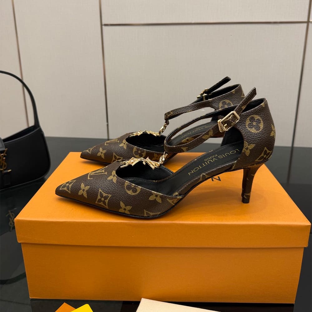 LV Ankle Strap Pumps (EU SIZE 34-41)