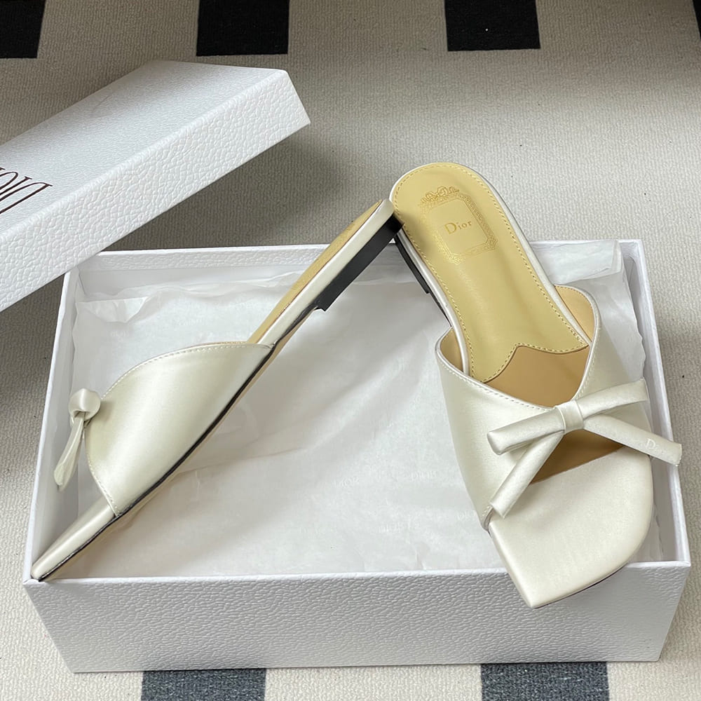 D10r Bow Slide (EU SIZE 35-42)