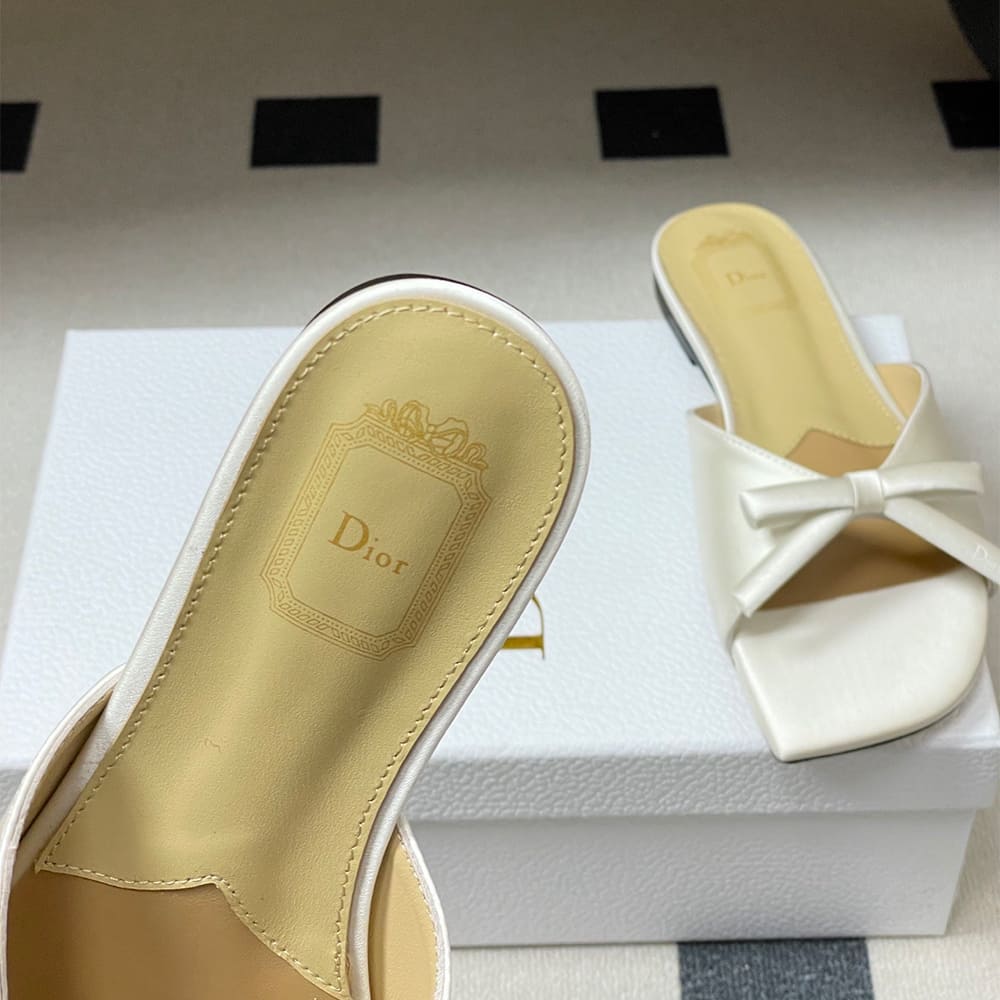 D10r Bow Slide (EU SIZE 35-42)